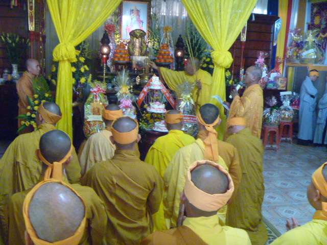 Lễ Đại tường Hòa Thượng Đồng Huy