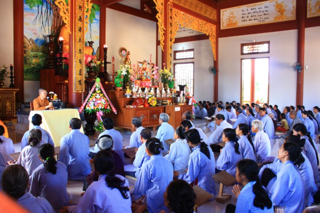 Thượng tọa Thích Thông Huệ hoằng pháp tại Gia Lai