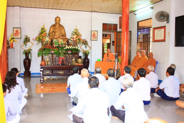 Thiền tự Trúc Lâm Viên Giác TP. Nha Trang tổ chức khóa tu “Một ngày thiền tập”