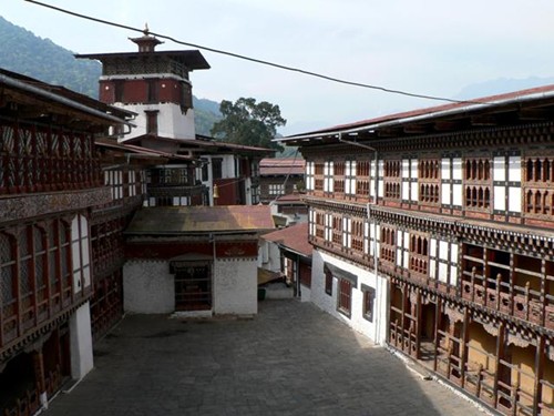 Lạc vào thiên đường kiến trúc Dzong huyền bí ở Bhutan