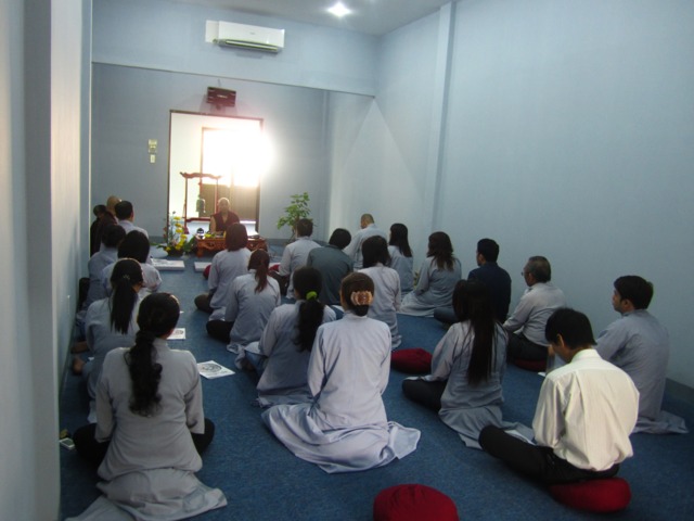 Một ngày tu với nhóm &quot;Vẻ đẹp Phật pháp&quot;