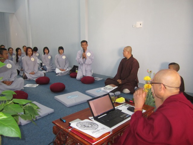 Một ngày tu với nhóm &quot;Vẻ đẹp Phật pháp&quot;