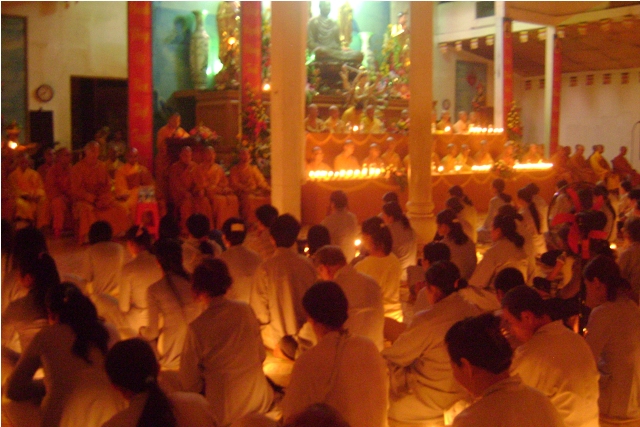 Đồng Nai: Lễ Hội Hoa Đăng Chùa Tịnh Nghiêm