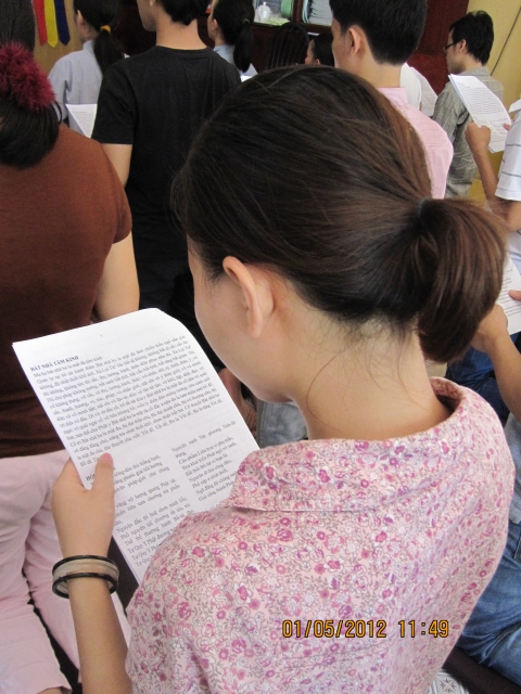 Bình Dương: Thiên Quang Ni Tự - Phát Học Bổng Cho Học Sinh -  Sinh Viên