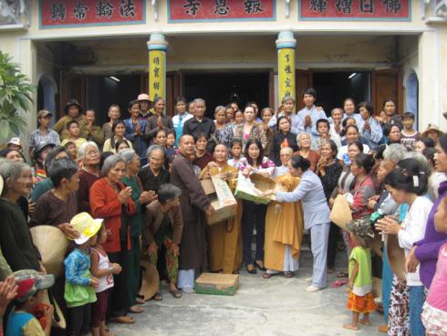 Thăm ngôi chùa Báo Ân 170 tuổi trên quê hương Bồ Tát Quảng Đức