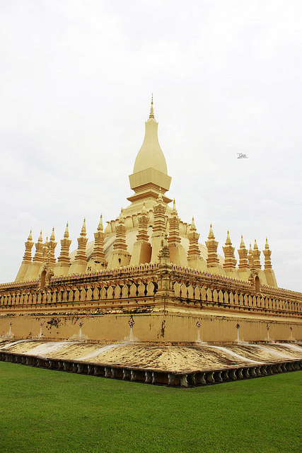 Sắc vàng tuyệt đẹp ở Pha That Luang