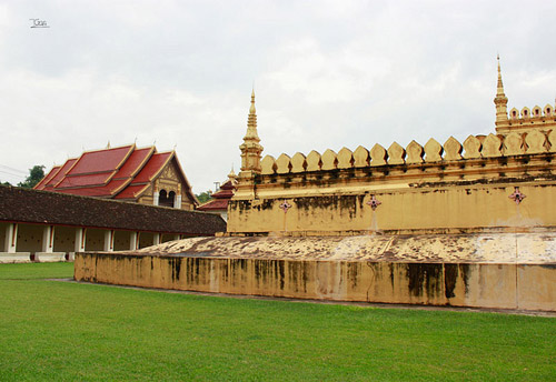 Sắc vàng tuyệt đẹp ở Pha That Luang