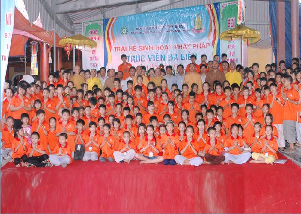 Hà Tỉnh: Chính thức khai mạc khóa tu mùa hè tại chùa Trúc Lâm Đà Liễu