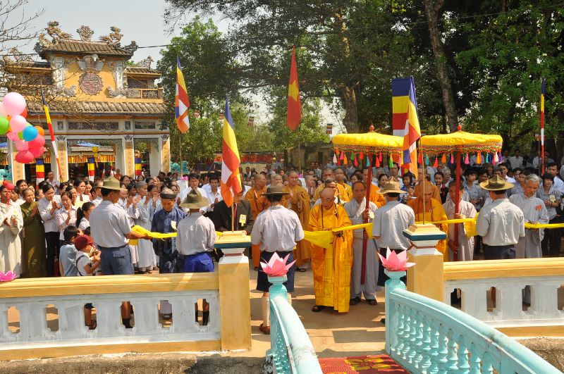 Quảng Trị: lễ khánh thành, an vị tượng đài Quán Thế Âm trang nghiêm và trọng thể tại chùa Khánh An