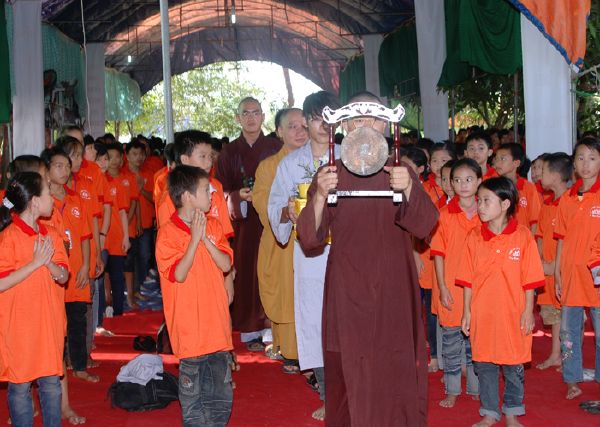 Hà Tỉnh: Chính thức khai mạc khóa tu mùa hè tại chùa Trúc Lâm Đà Liễu