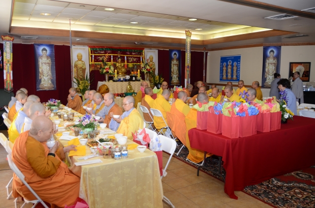 Chùa Thiên Trúc (Hoa Kỳ) tổ chức Đại lễ Chẩn tế tại nghĩa trang San Jose