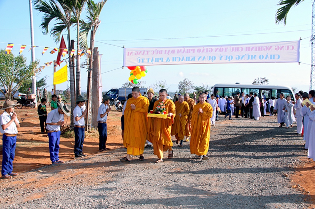 Lễ Đặt Đá và An Vị Tôn Tượng Bồ Tát Quán Thế Âm