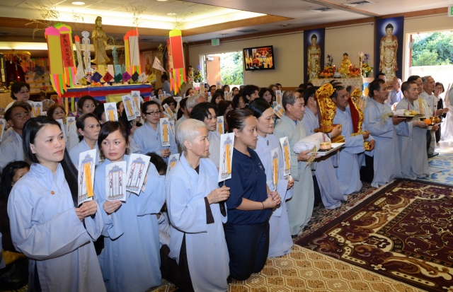 Chùa Thiên Trúc (Hoa Kỳ) tổ chức Đại lễ Chẩn tế tại nghĩa trang San Jose