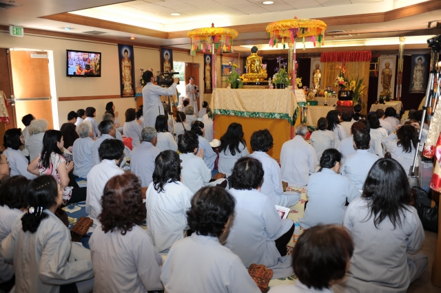 Chùa Thiên Trúc (Hoa Kỳ) tổ chức Đại lễ Chẩn tế tại nghĩa trang San Jose