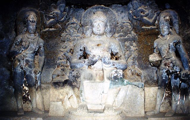 Khám phá quần thể hang động Ellora - Ấn Độ