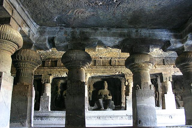 Khám phá quần thể hang động Ellora - Ấn Độ