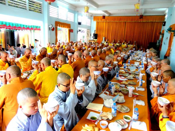 TP.HCM: Lễ húy nhật, tưởng niệm ân sư tại chùa Linh Sơn