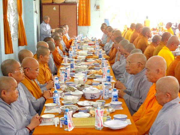 TP.HCM: Lễ húy nhật, tưởng niệm ân sư tại chùa Linh Sơn