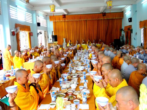 TP.HCM: Lễ húy nhật, tưởng niệm ân sư tại chùa Linh Sơn