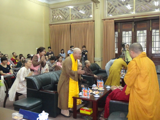 Tăng đoàn tu viện Namgyal - Dharamsala thăm Học viện PGVN tại TP. HCM