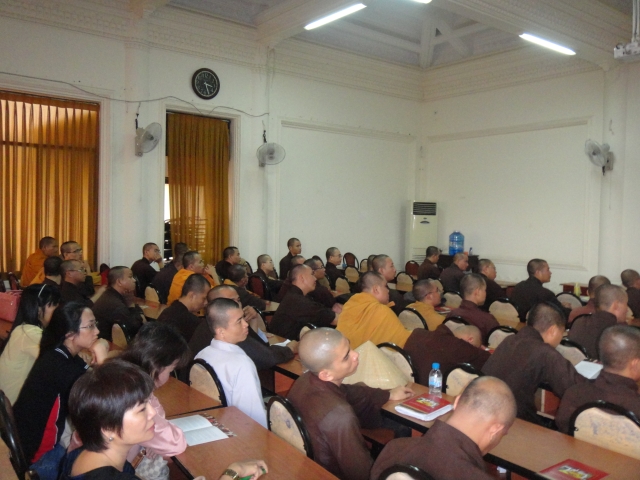 Tăng đoàn tu viện Namgyal - Dharamsala thăm Học viện PGVN tại TP. HCM