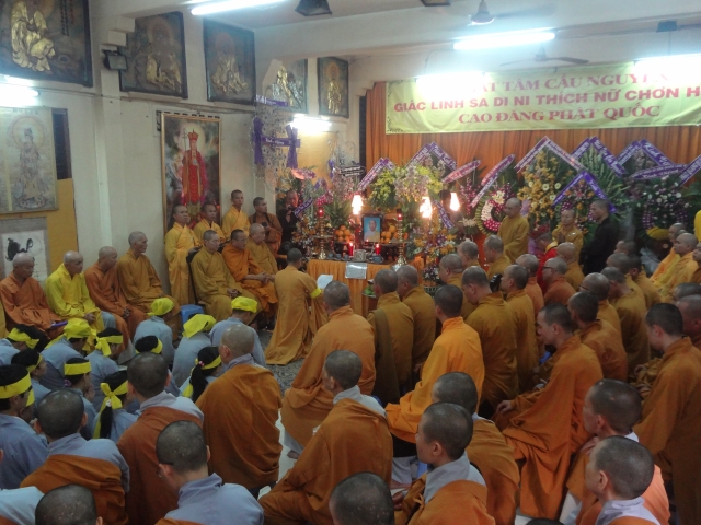 TP.HCM: Chùa Giác Ngộ di quan nhục thân cố Sa Di Ni Thích Nữ Chơn Huyền về nơi an nghĩ cuối cùng