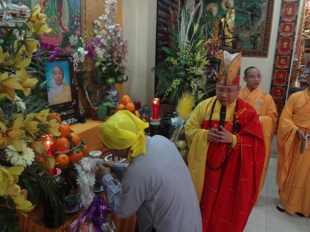 TP.HCM: Chùa Giác Ngộ di quan nhục thân cố Sa Di Ni Thích Nữ Chơn Huyền về nơi an nghĩ cuối cùng