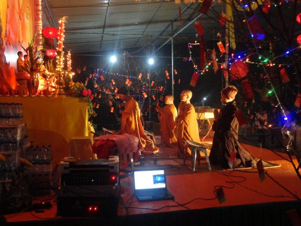 Thanh Hóa: Chùa Khánh Long mang đến cho bà con một mùa xuân như ý