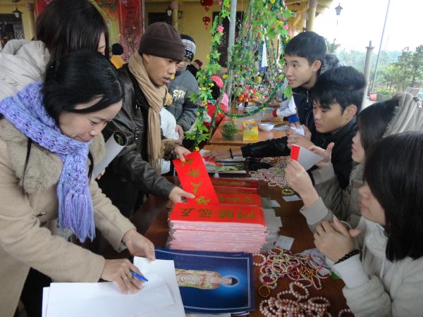 Thanh Hóa: Chùa Khánh Long mang đến cho bà con một mùa xuân như ý