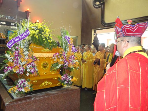 TP.HCM: Chùa Giác Ngộ di quan nhục thân cố Sa Di Ni Thích Nữ Chơn Huyền về nơi an nghĩ cuối cùng