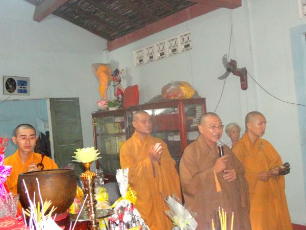 TP.HCM: Lễ húy nhật, tưởng niệm ân sư tại chùa Linh Sơn