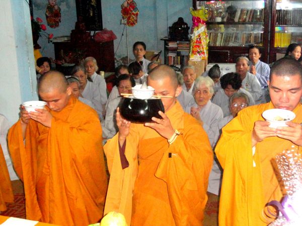 TP.HCM: Lễ húy nhật, tưởng niệm ân sư tại chùa Linh Sơn