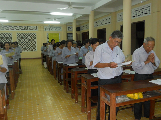 Khánh Hòa: Lớp học Phật pháp cư sĩ Áo Lam - Tp. Nha Trang khai giảng