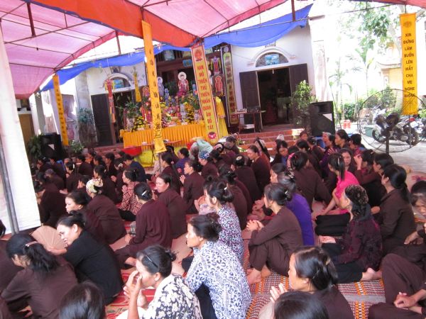 Hải Dương: Xúc Động lễ Vu lan tại chùa Liên Hoa