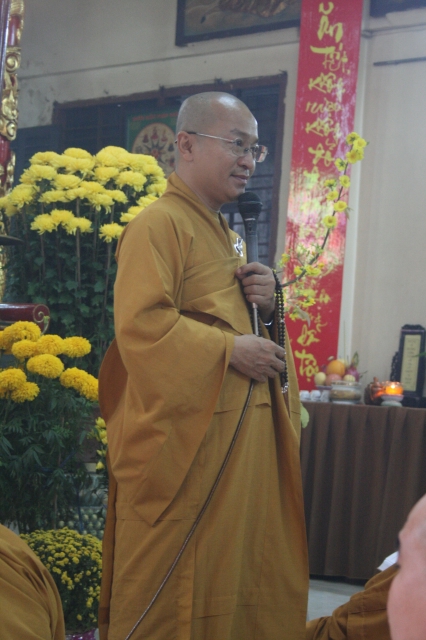 Chùm ảnh đón xuân Di Lặc ngày mồng một tết 2012 tại chùa Giác Ngộ