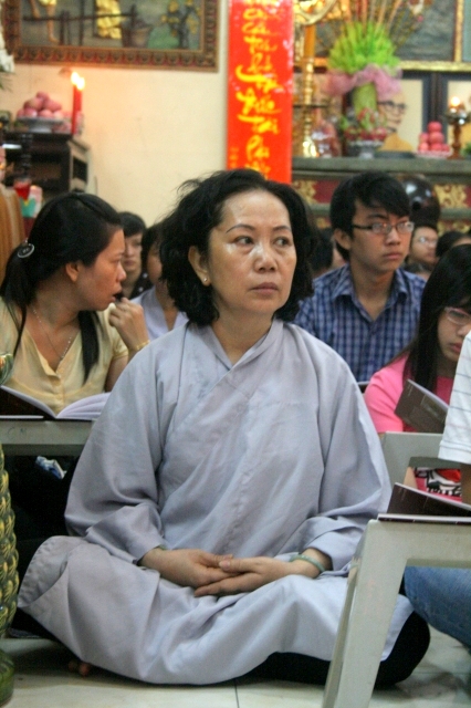 Chùm ảnh: Chùa Giác Ngộ tổ chức lễ quy y cho hơn 100 Phật tử mới