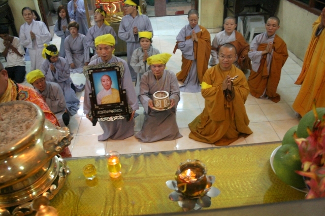 Chùm ảnh: Thuyết minh sanh cho cố Sa-di-ni Thích Nữ Chơn Huyền