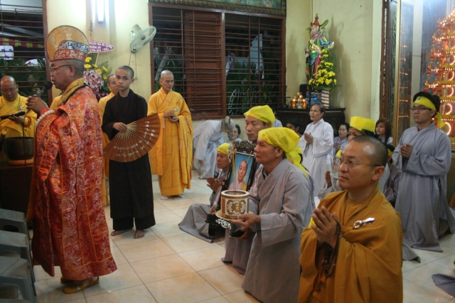 Chùm ảnh: Thuyết minh sanh cho cố Sa-di-ni Thích Nữ Chơn Huyền