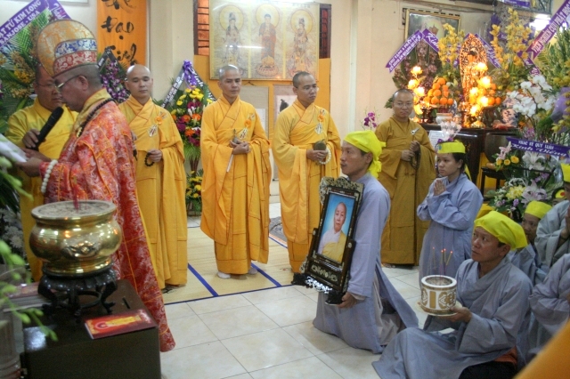 Chùm ảnh: Thuyết minh sanh cho cố Sa-di-ni Thích Nữ Chơn Huyền
