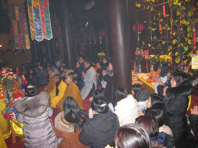 Du xuân vãn cảnh chùa Trúc Lâm – Kharkov