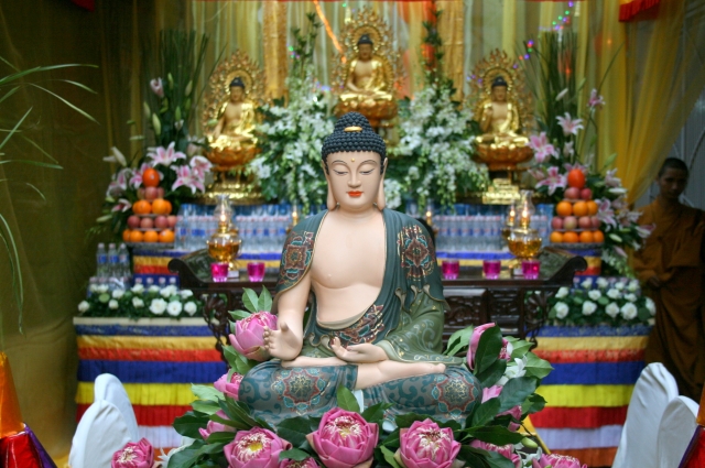 TP. HCM: Chùa Huệ Quang tổ chức lễ tạ đàn Dược Sư Thất Châu