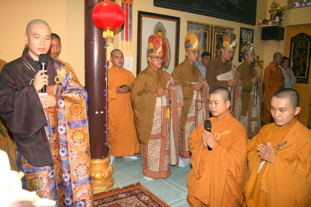 TP. HCM: Chùa Huệ Quang tổ chức lễ tạ đàn Dược Sư Thất Châu