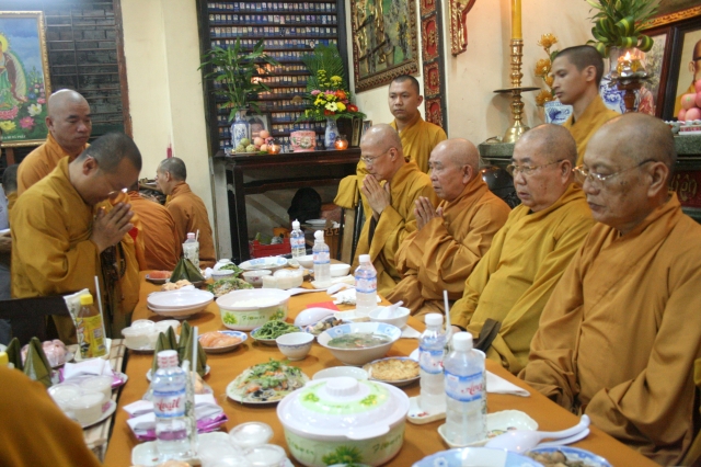 Chùm ảnh: Lễ Chung thất trai tuần cố Sa-di-ni Thích Nữ Chơn Huyền