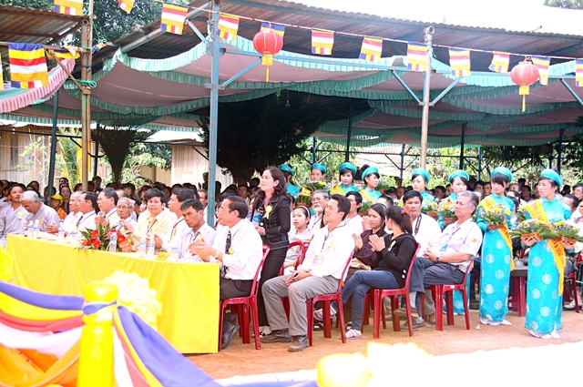 Lễ Đặt Đá Xây Dựng Chánh Điện và Cổng Tam Quang Tịnh Xá Ngọc Chơn Thị Xã Buôn Hồ-Tỉnh Đăk-Lăc