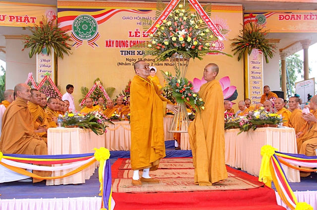 Lễ Đặt Đá Xây Dựng Chánh Điện và Cổng Tam Quang Tịnh Xá Ngọc Chơn Thị Xã Buôn Hồ-Tỉnh Đăk-Lăc