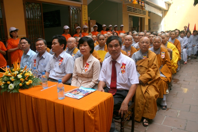 TP. HCM: Ban đại diện Phật giáo Q10 tổ chức lễ Phật đản PL. 2556 - DL. 2012