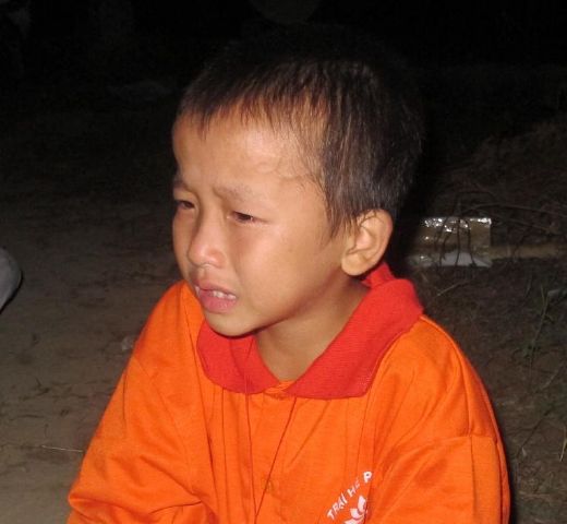 Hà Tĩnh: Lắng động đêm đốt nến tri ân