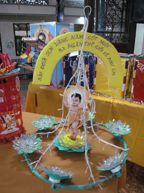 TP. HCM: Hội Thi Lồng Đèn Phật Đản