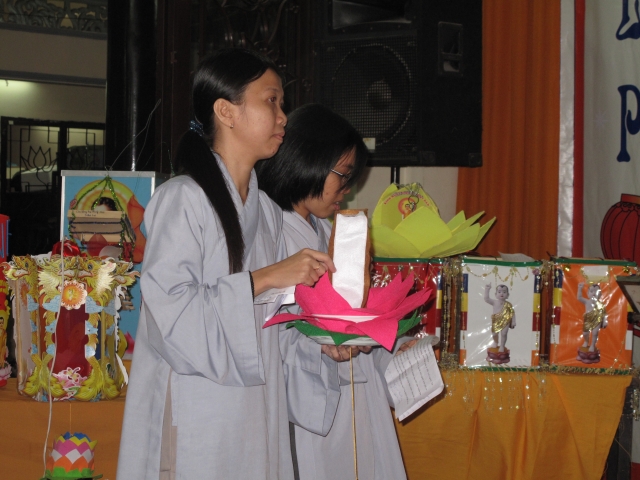 TP. HCM: Hội Thi Lồng Đèn Phật Đản