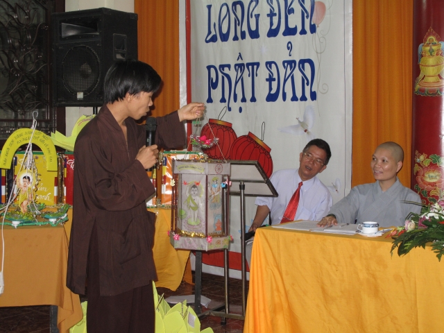 TP. HCM: Hội Thi Lồng Đèn Phật Đản